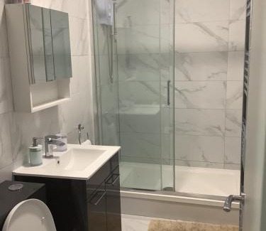 Desborough Apartamento | Greater grace