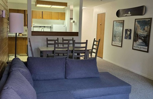 Big White Ski Resort Condominio | GreatEscape Big White Upper Ski Hill Condo w/PRIVATE SAUNA!