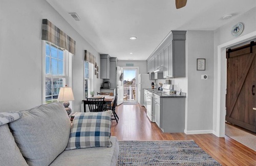 Dennisville Condominio | Greatest location in beautiful Strathmere.The views from the deck are unmatched!
