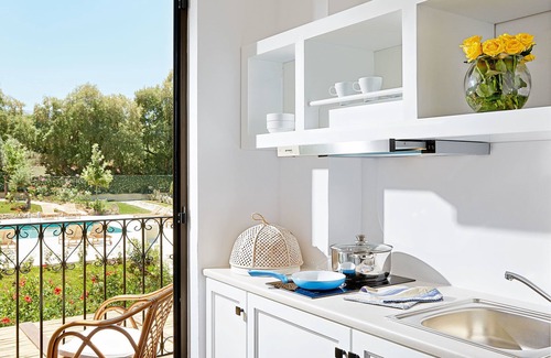 Adelianos Kampos Hotel | Grecotel Villa Oliva