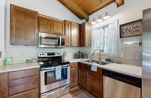 Groveland Casa | Green Abode