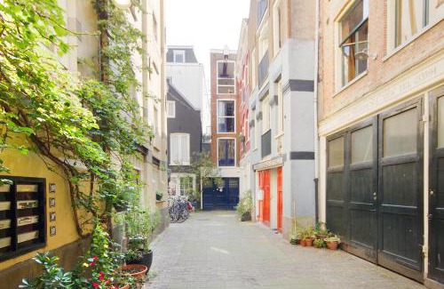 Burgwallen Nieuwe Zijde Apartamento | Green Alley Studio