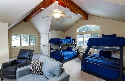 Sturgeon Bay Casa | Green Bay Waterfront - Estate on the Lake