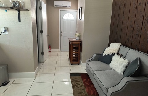 Town N County Park Apartamento | Green Castle Suite in Tampa