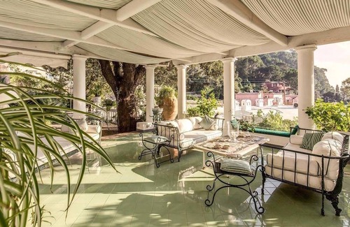 Marina Piccola Villa | Green Coral