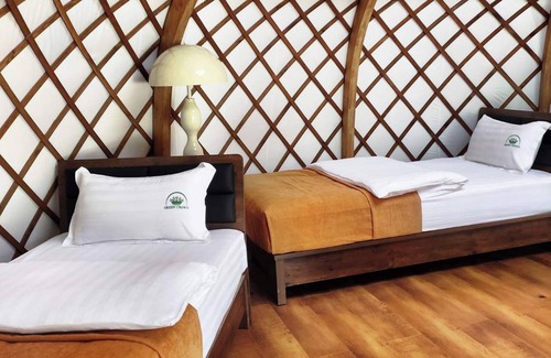 Ulaanbaatar Cabina | Green Crown Resort