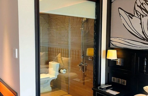 Cam Pha Hotel | Green Dragon Boutique