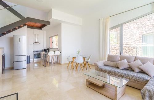 Salobre Villa | Green 9 the Dream Villa with pool and views by CanaryScape