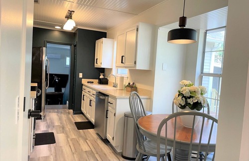 Whitemarsh Island Casa | Green Escape: Relax, Tour Downtown or Tybee Beach