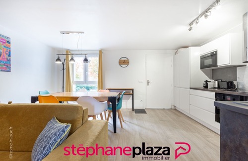 Magny-le-Hongre Apartamento | Plaza Gauguin 01-Apartamento-Baño con bañera