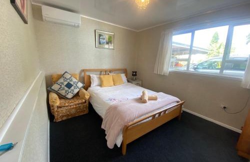 Whangarei Casa | Green garden home