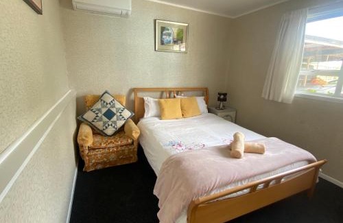 Whangarei Casa | Green garden home