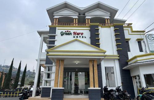 Cibuniherang Hotel | Green Hero Darajat Hotel
