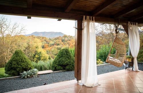 Krapina-Zagorje Casa | Green Hills Cottage in Croatia with magnificent view