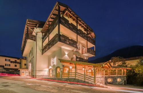 Roncone Hotel | Green Hotel Genzianella