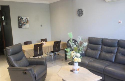 Teshie Apartamento | Green house, 2bdr Apt, 7 min from Airport