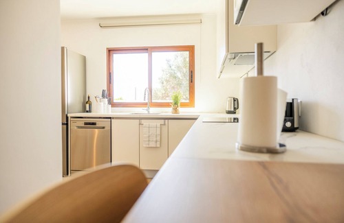 Vila Baleira Casa | Green House Beach Side Oasis