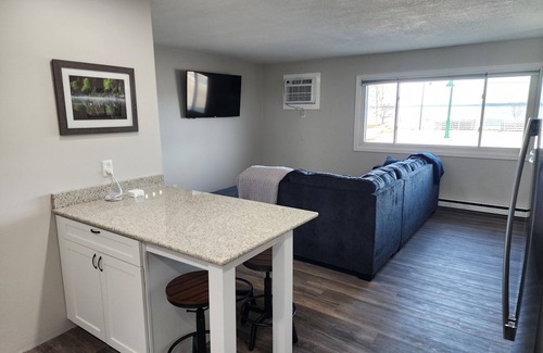 Spicer Condominio | Green Lake Condo in the heart of Spicer