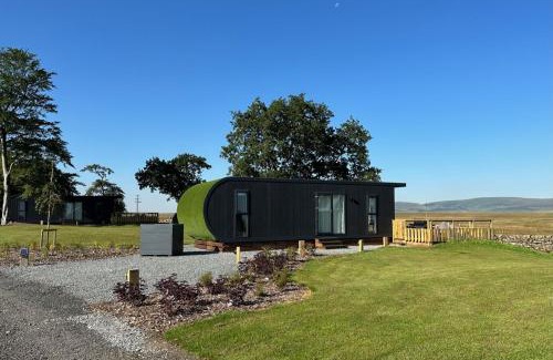 Penicuik Casa | Green Law - Dog Friendly