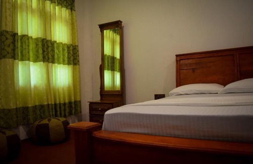 Ratnapura Cama Y Desayuno | Green Leaf Holiday Bungalow