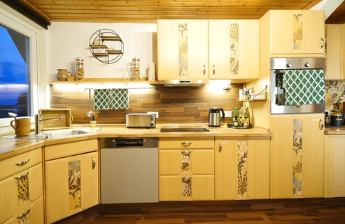Fluorn Apartamento | Green Loft Black Forest / 120 sqm / roof balcony -- music corner