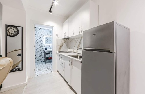 Shkoder Apartamento | Green Luxe Suite 1 by PikHost