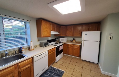 West Dover Condominio | Green Mountain Getaway-10 mins to Haystack and less than 1 mile to Mt Snow!
