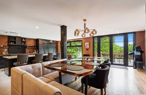 Stowe Casa | Green Mountain Haus: 4 br, fireplaces, a/c, private pond, mountain views!