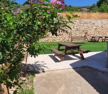 Mevoot HaHermon Casa | Green mountains - הרים ירוקים