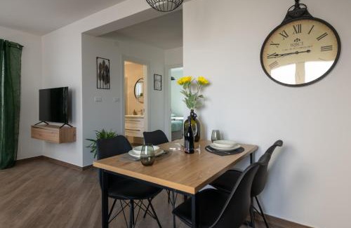 Medulin Apartamento | Green Nest, ground floor apt with private garden & garage - NEW IN 2024!