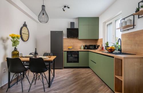 Medulin Apartamento | Green Nest, ground floor apt with private garden & garage - NEW IN 2024!