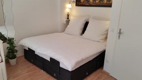 Gesundbrunnen Apartamento | Green Oasis