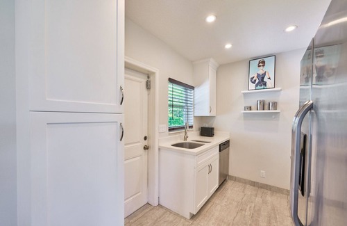 Delray Beach Casa | Green Palms Getaway w/ Pool