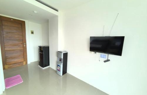 Depok Apartamento | Green Park 926 by We Stay
