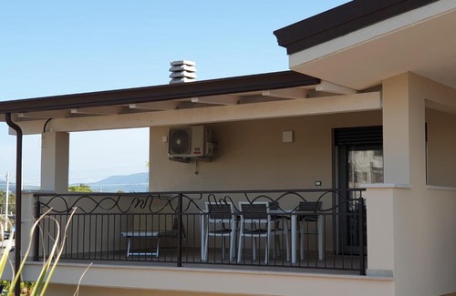 Foce Varano Apartamento | Green Park Residence