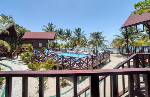 Placentia Hotel | Green Parrot Belize
