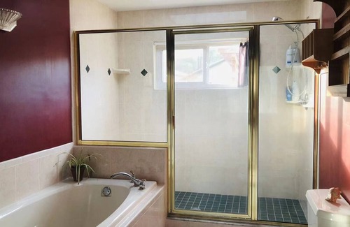 Silver Springs Casa | Green pastures with pond & pool in Silver Springs