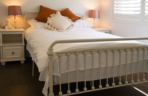 Green Point Casa | Green Point Getaway - Pool and spa