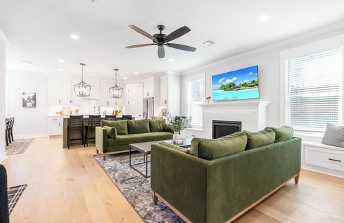 Waco Casa | Green Retreat on Proctor - 3.5 Bathrooms