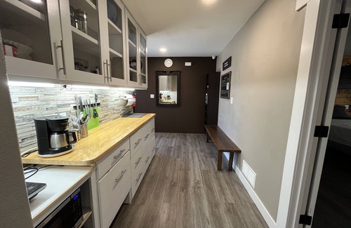 Corona Casa | Green River: Cozy 4 Bedroom guest quarters