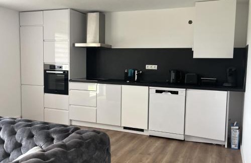 Hoehr-Grenzhausen Apartamento | Green Sea
