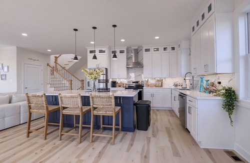 Milford Casa | Green Street Coastal Retreat