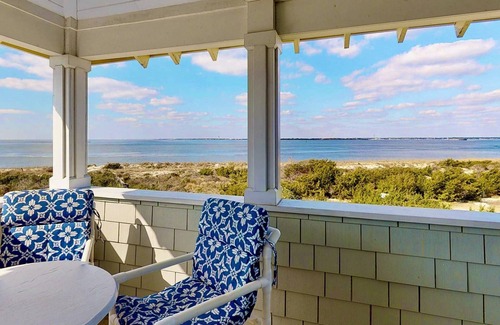 Bald Head Island Casa | Nuevo alquiler, casa frente al mar, BHI & Shoals Club, golf, por puerto deportivo, fantásticas vistas del océano y puestas de sol