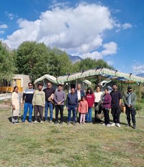 Diskit Cama Y Desayuno | green throne camp
