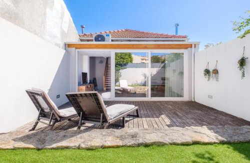 Cedofeita Casa | Green Tiles House