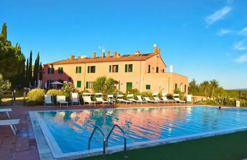 Castiglioncello Apartamento | Green View Apartment with pool