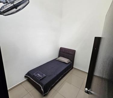 Batu Enam Casa | Green View Homestay
