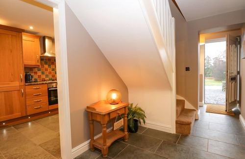 Lowick Cabaña | GREEN VIEW, pet friendly, with open fire in Lowick Green