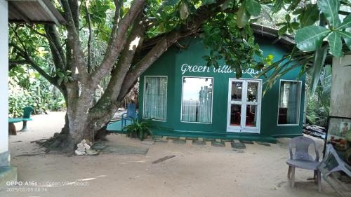 Boossa Casa | Green Villa Beach And Juice Bar