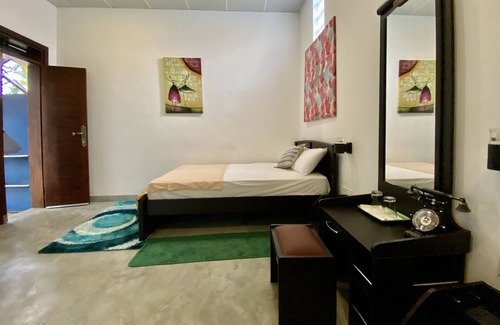 Oluvil Hotel | Green Villa